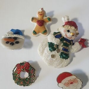 Festive Holiday Brooch Set